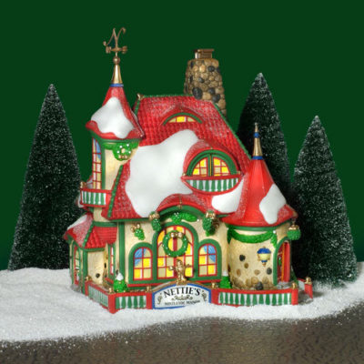 Dept 56 Nettie's Mistletoe Manor North Pole Series 56895