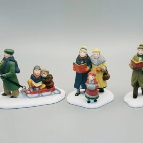Dept 56 Caroling Thru The City Christmas in the City 55484