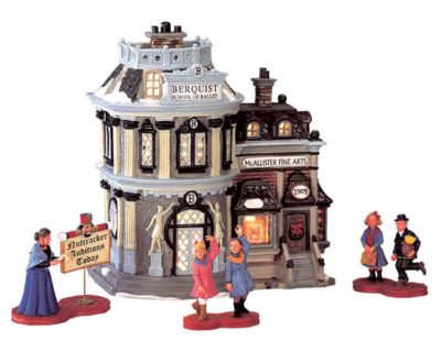 Lemax Village Berquist Ballet / Mcallister Gallery Lighted Building 35787