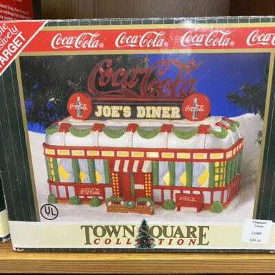 Coca-cola Town Square Collection Joe’s Diner Christmas Coke Village Lighted Building