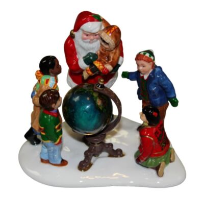 Dept 56 Santa Comes to Town Original Snow Village 55015
