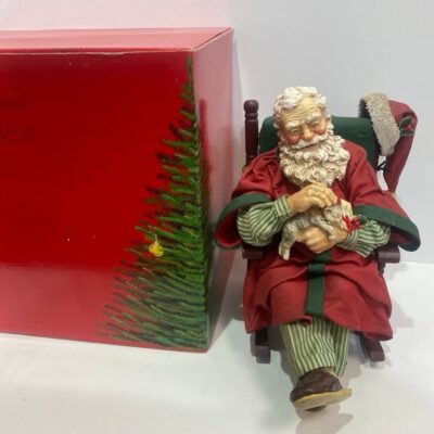 Possible Dreams CLOTHTIQUE Santa in Rocking Chair 713090