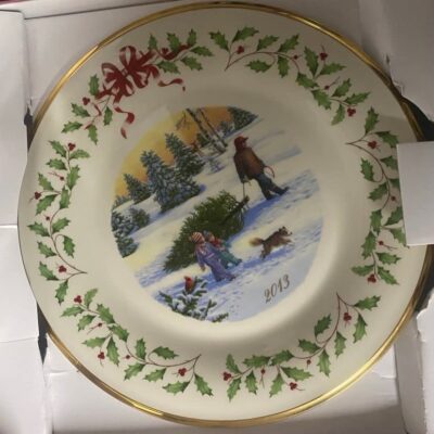 Lenox Christmas Lenox Annual Holiday Collector’s Plate “23rd in the Series” 2013 - Image 2