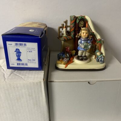 Goebel Hummel Musikfest Christmas Time Music Box 1003-D W/ Girl Figurine #2094