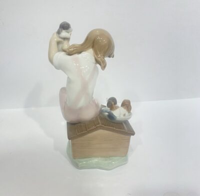 LLADRO “Pick Of The Litter” Porcelain Figurine 07621 MIB - Image 2