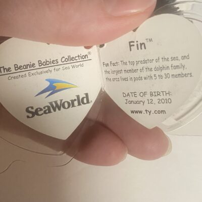 RARE Ty Beanie Baby Fin Orca Whale Sea World Exclusive Stuffed Plush MWMT - Image 2
