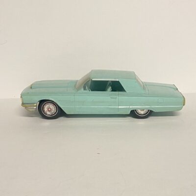 AMT 1964 Ford Thunderbird PROMO MODEL turquoise green Diecast CAR - Image 2