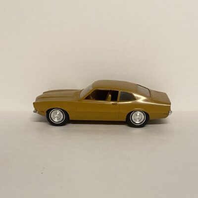 AMT 1970 Ford Maverick PROMO MODEL Gold Diecast CAR - Image 2