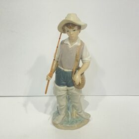 LLADRO “Gone Fishing” Boy with Pole Porcelain Figurine 4809